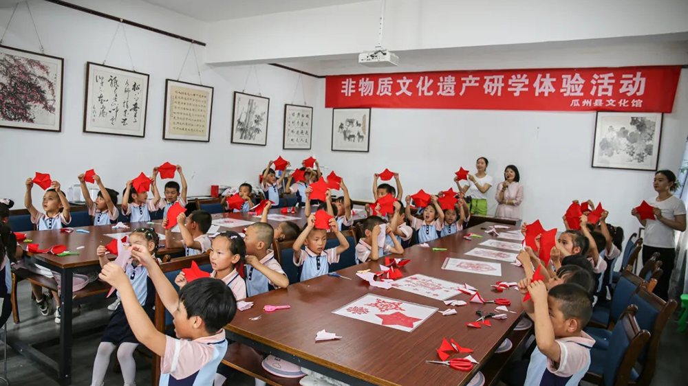 酒泉非遺研學(xué)體驗(yàn)活動(dòng).jpg