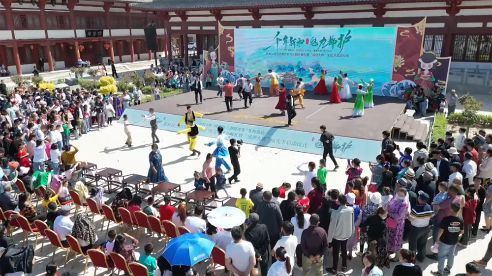 新疆：新和縣唐安西都護(hù)府文化園開園禮正式啟動(dòng)，推動(dòng)文旅產(chǎn)業(yè)高質(zhì)量發(fā)展！