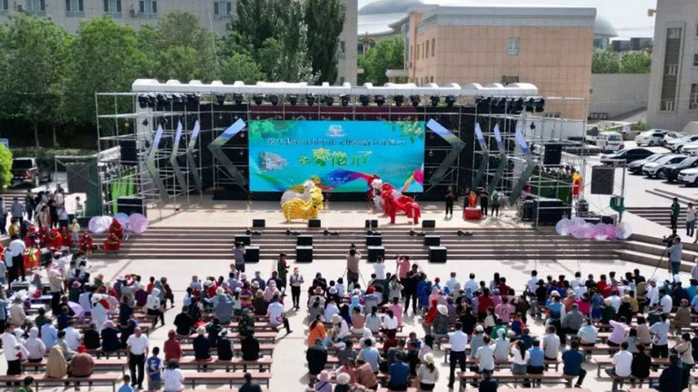 新疆：若羌縣第九屆棗花文化旅游節(jié)正式舉行，推動若羌文化旅游事業(yè)持續(xù)健康發(fā)展！