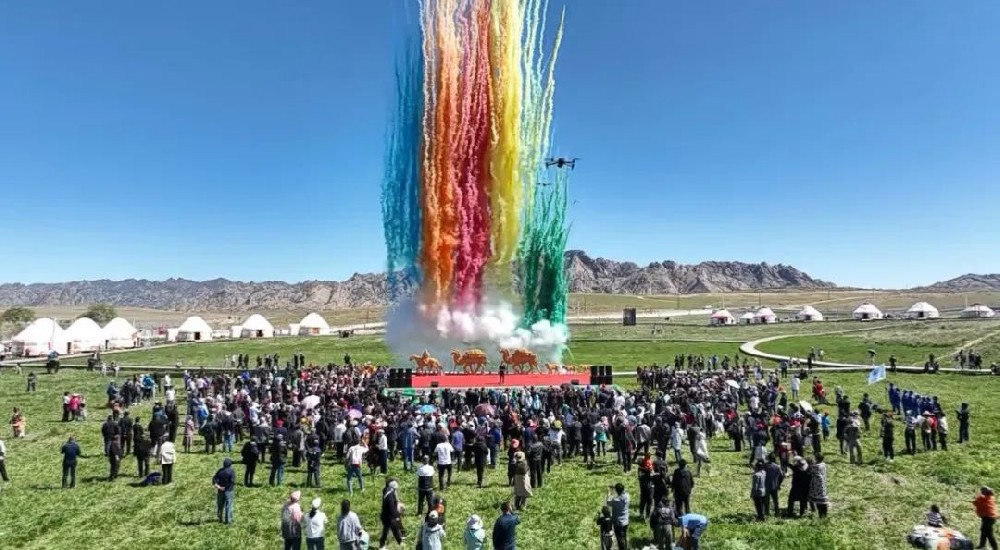 新疆：福海縣第四屆百萬阿勒泰羊牧場文化旅游—開山活動舉行，推動打造福海文旅品牌！