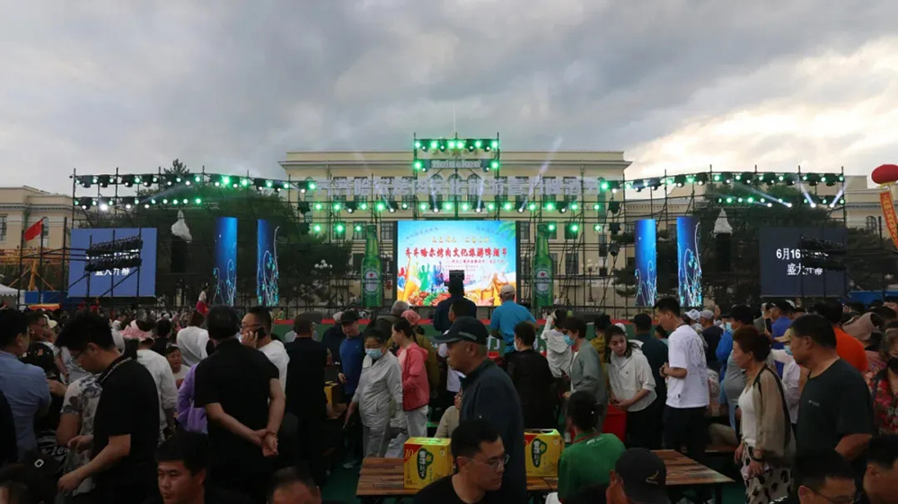 黑龍江：第二屆齊齊哈爾烤肉文化旅游啤酒節(jié)開(kāi)幕，促進(jìn)商貿(mào)交流，打造旅游文化夜經(jīng)濟(jì)品牌！