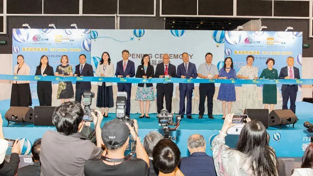 文旅：第38屆香港國(guó)際旅游展在香港會(huì)展中心正式開(kāi)幕，共同探索旅游發(fā)展的新模式！