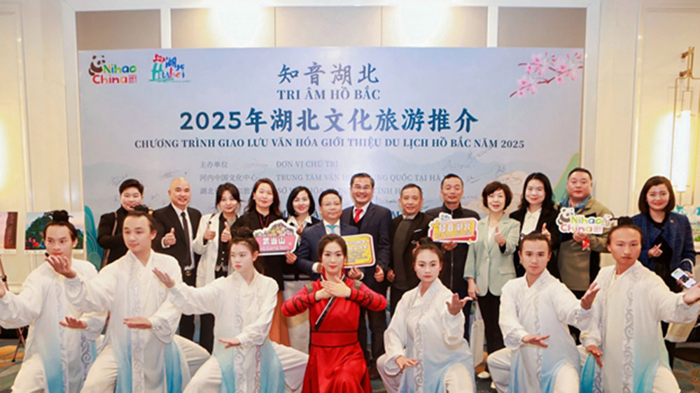 文旅：“知音湖北”文化旅游推介會(huì)在越南舉行，進(jìn)一步加深兩地文旅交流與合作！